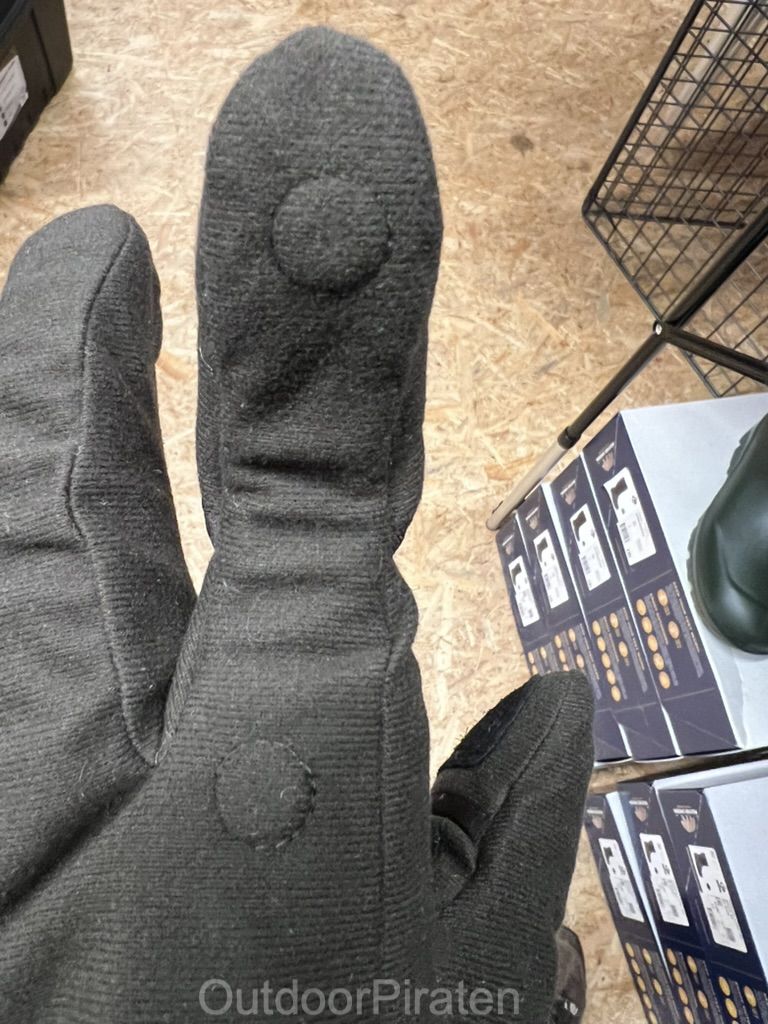 4C9F1AF1-1721-46C7-950B-A2702CEC5656_1_105_c