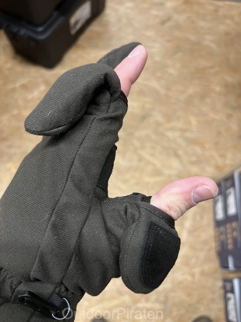 5B31580A-DDAB-47A1-A783-368C77A637D3_1_105_c