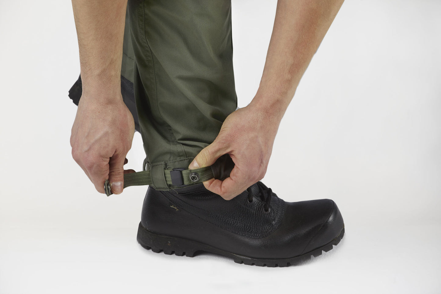 Authentic-II-Ms-Pant-Forest-GreenDark-Forest-Green-1114095-619-detail3