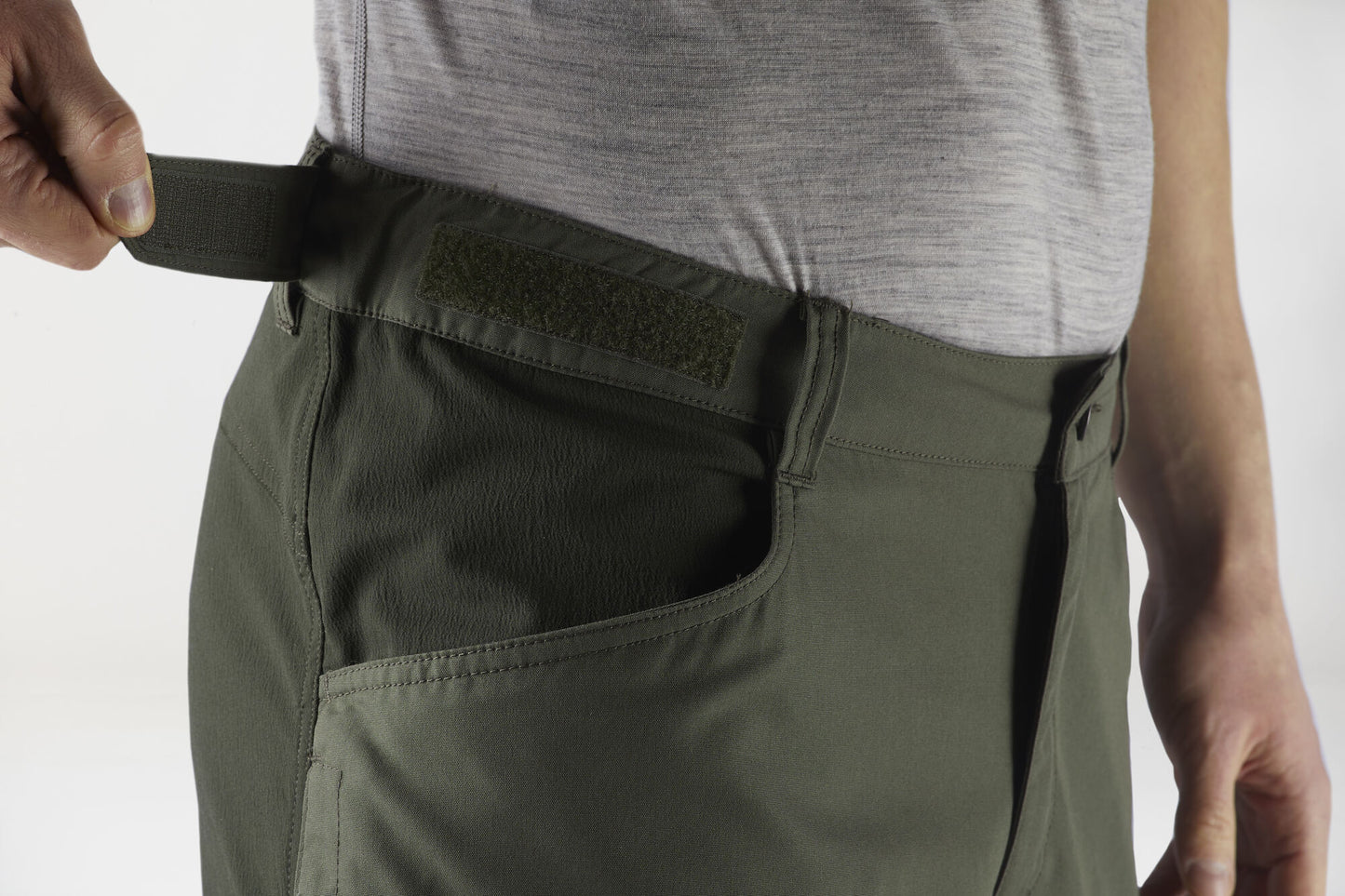 Authentic-II-Ms-Pant-Forest-GreenDark-Forest-Green-1114095-619-detail