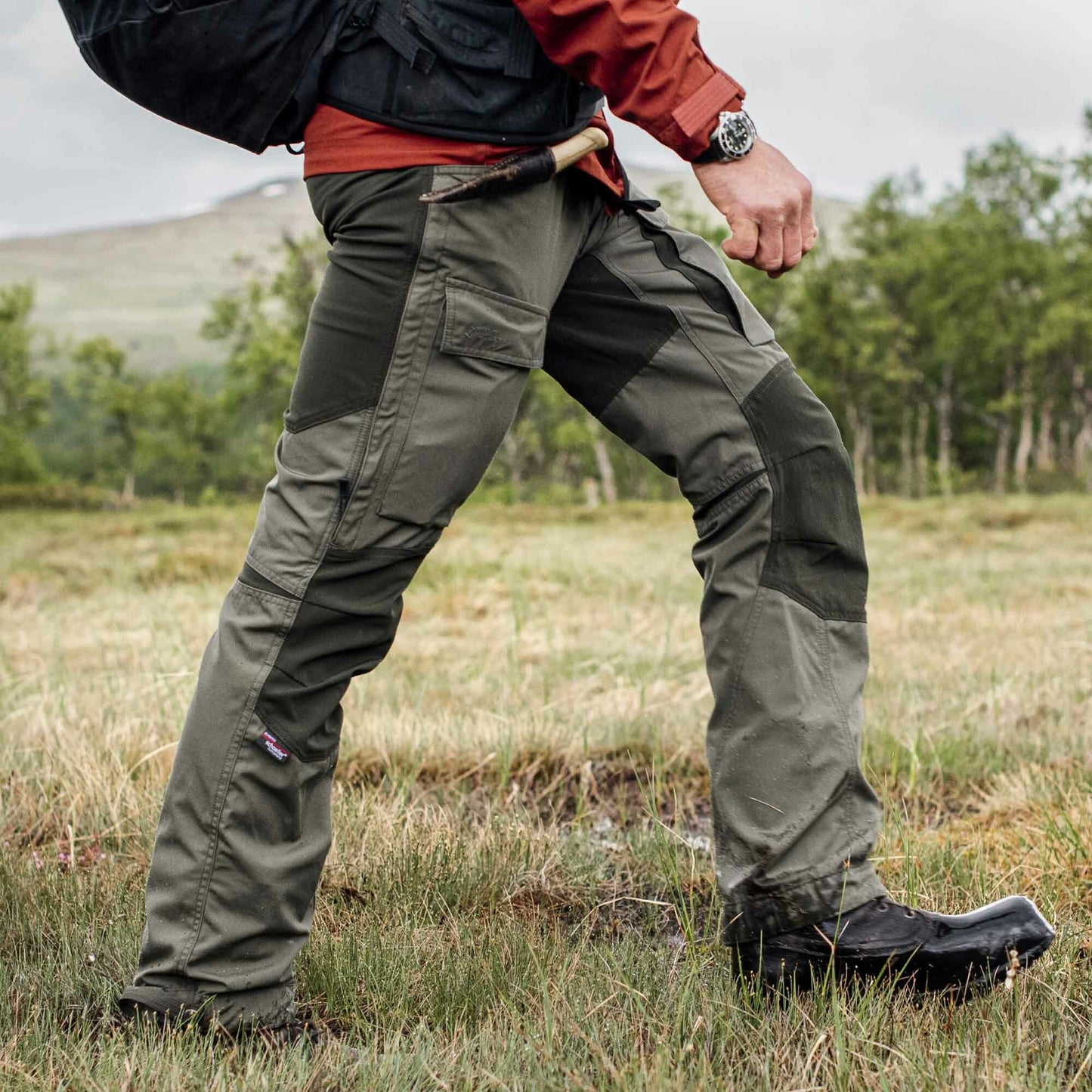 Authentic-II-Ms-Pant-Forest-GreenDark-Forest-Green-1114095-619-environment01