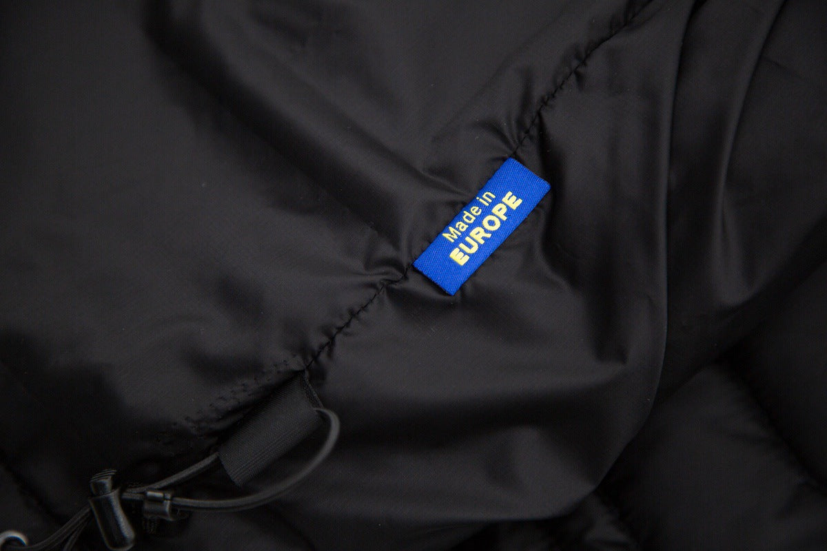 CARINTHIA-ESG_JACKET_BLACK_18